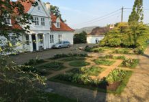 Gjenskapt renessanseinspirert hage på Stend