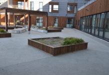 Dekorativt steinbelegg med god dreneringsevne